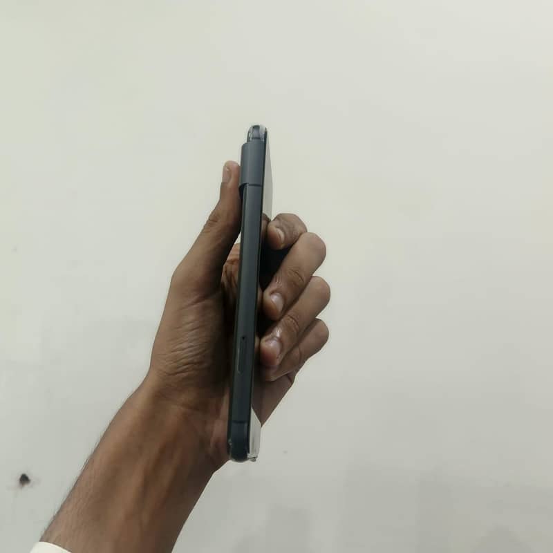 google pixel 8 3