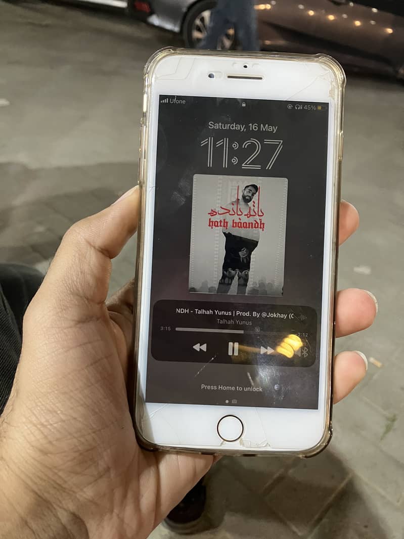 IPHONE 8 PLUS 1