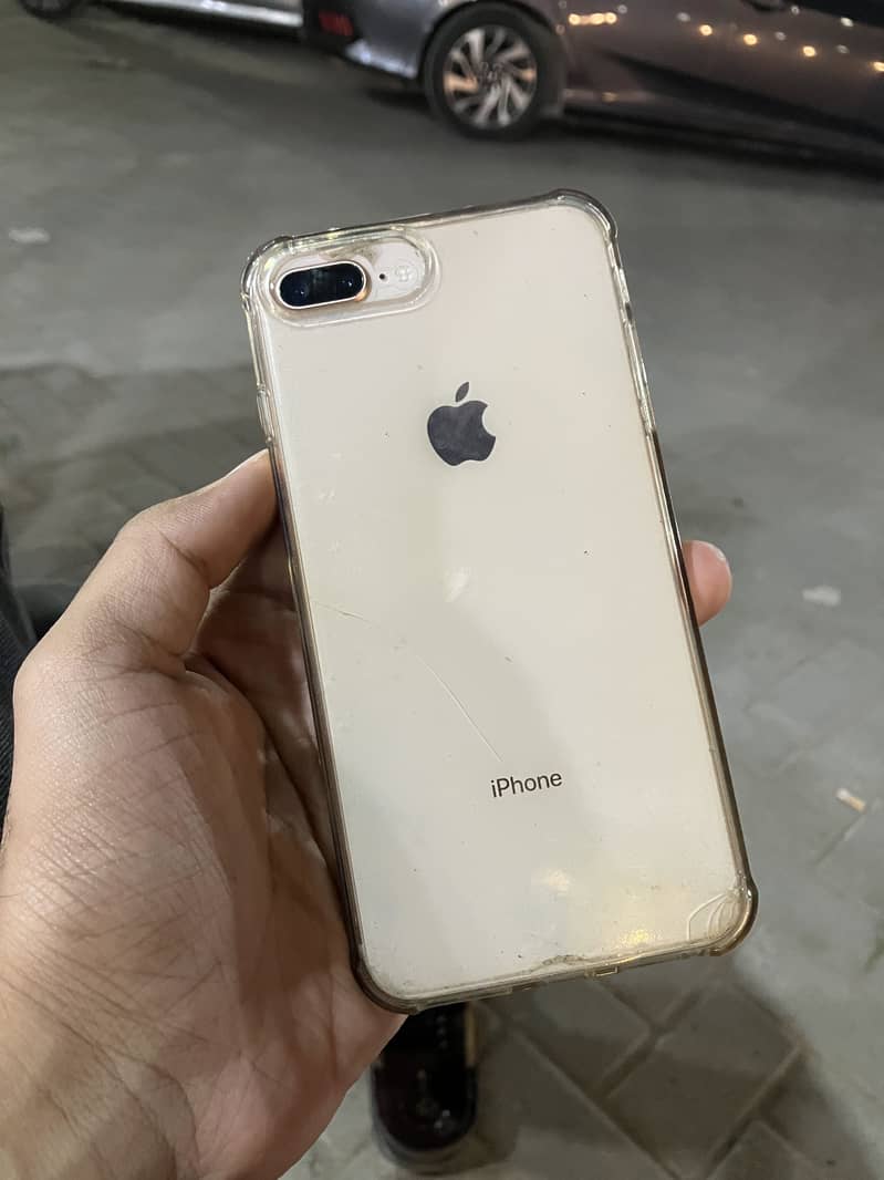 IPHONE 8 PLUS 2