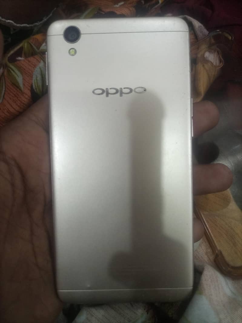 OPPO A37 0