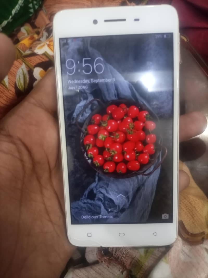 OPPO A37 1