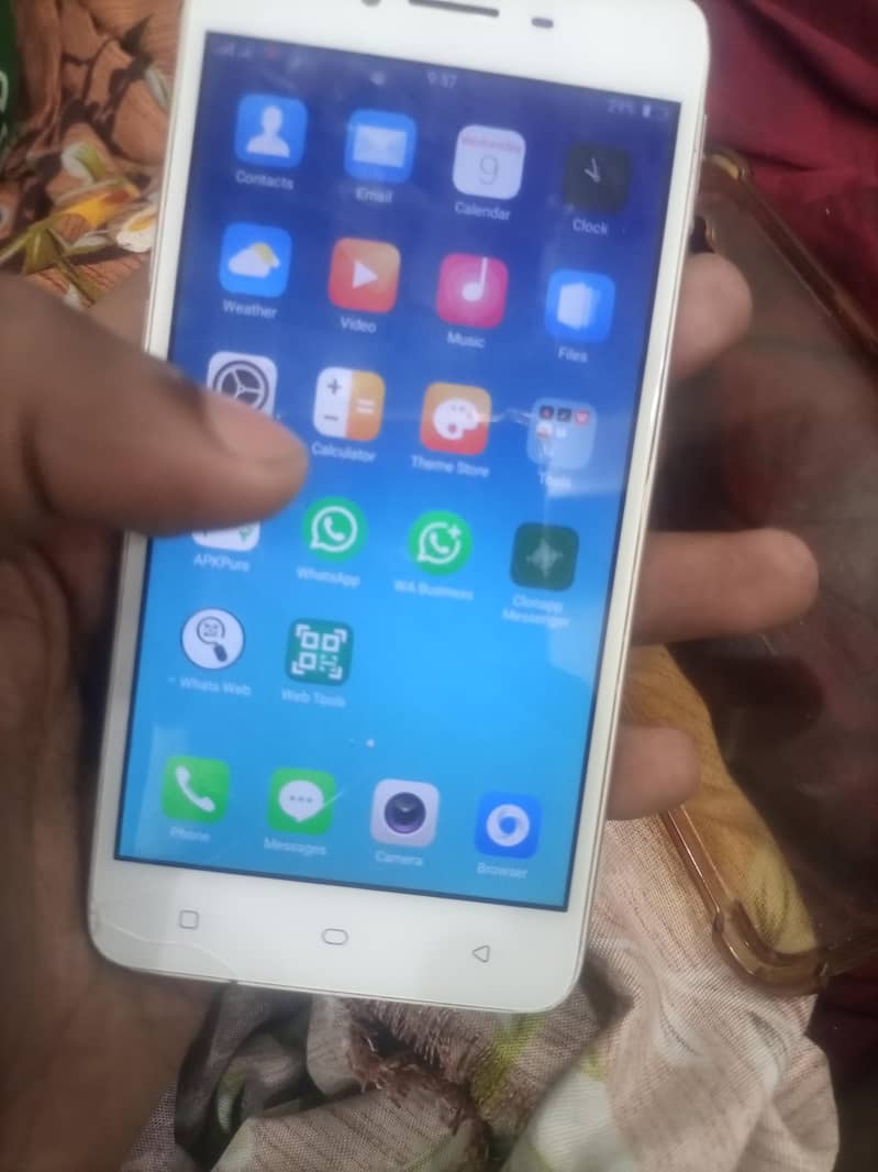 OPPO A37 3