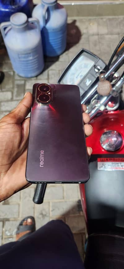 realme c67
