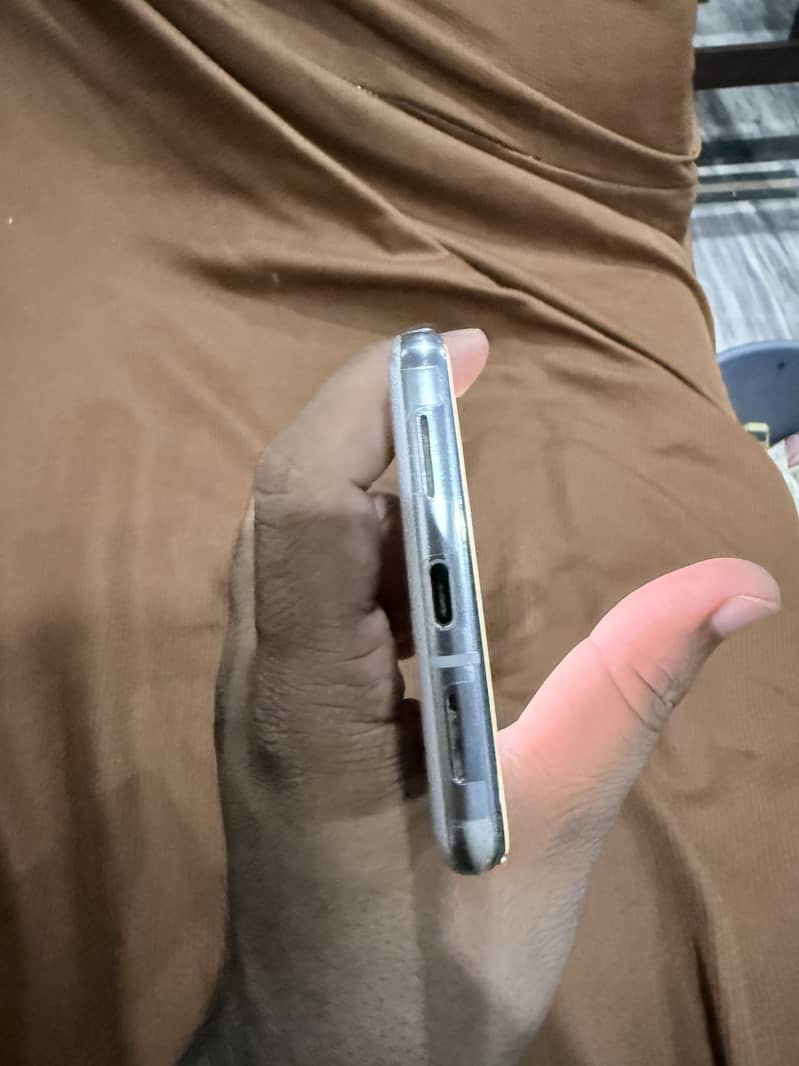 Google Pixel 7 Pro 2