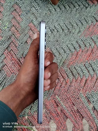Vivo Y04