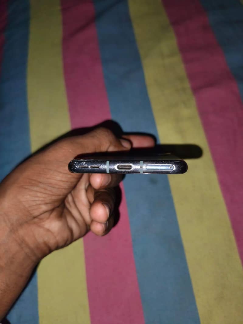 One Plus 9 Pro 0