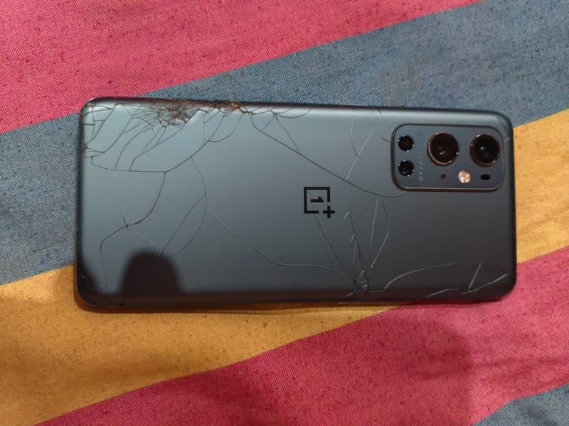 One Plus 9 Pro 3
