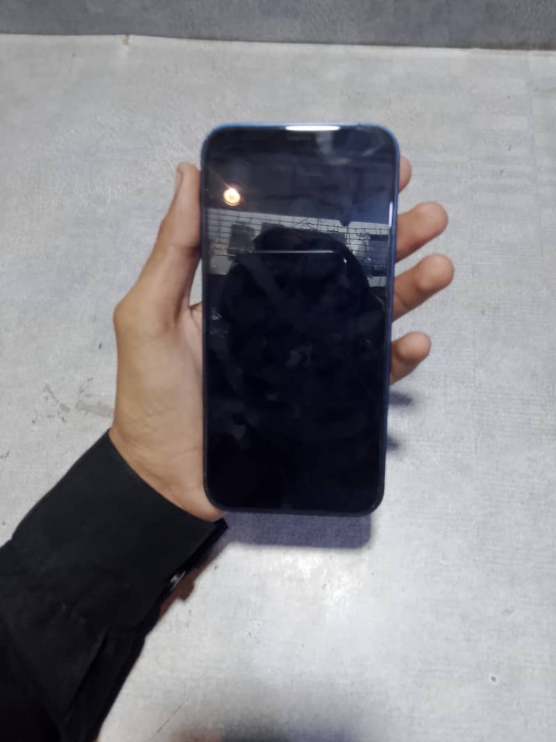 Apple iPhone 12 5
