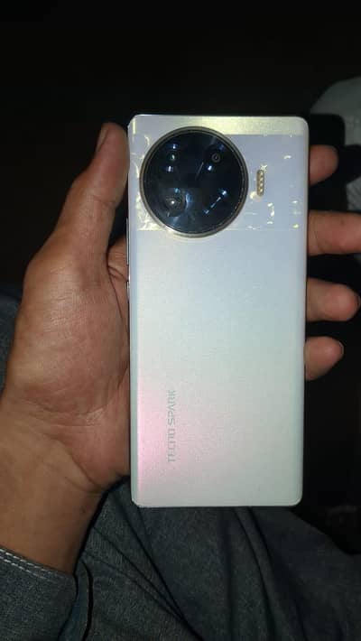 Tecno Spark 20 Pro Plus