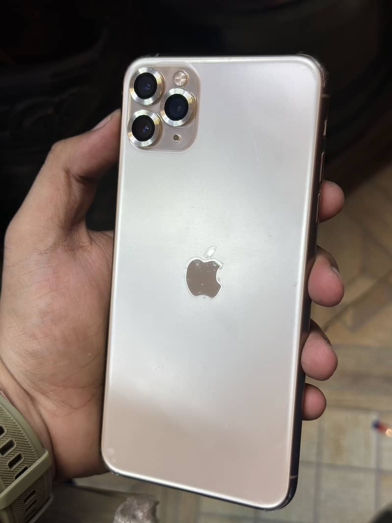 Apple iPhone 11 Pro Max 3