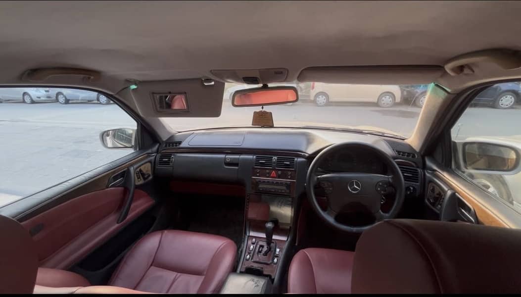 Mercedes E Class 2001 E320 W210 9