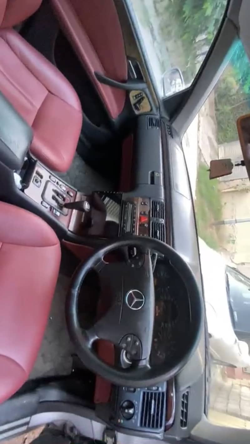 Mercedes E Class 2001 E320 W210 10