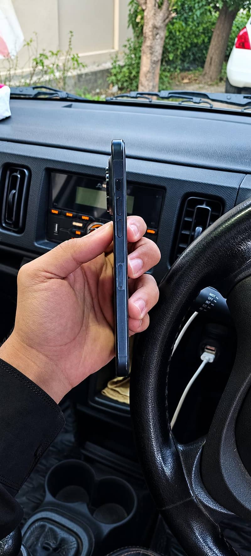 Apple iPhone 15 Pro Max 1