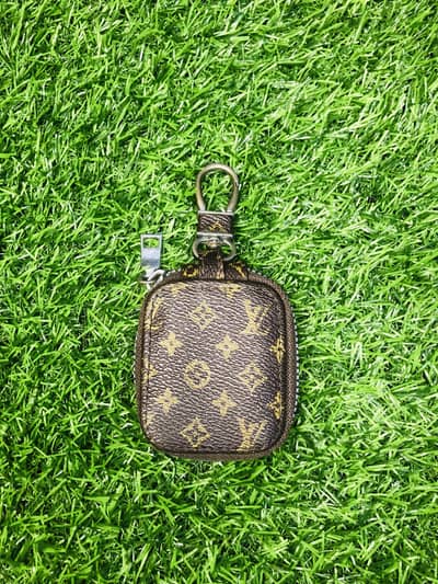 Original Lv AirPods Pouch