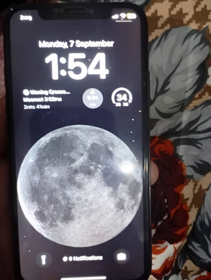 Apple iPhone X 3