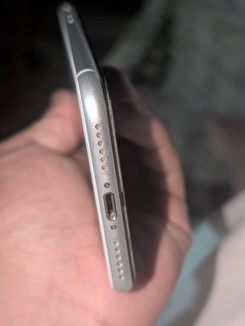 Apple iPhone SE 2
