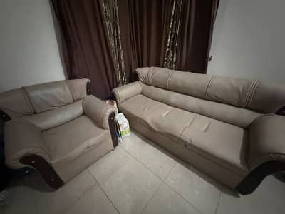 Affordable used sofa set