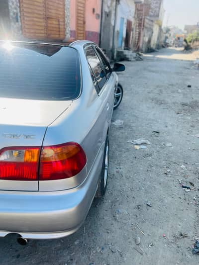 Honda Civic EXi 2000