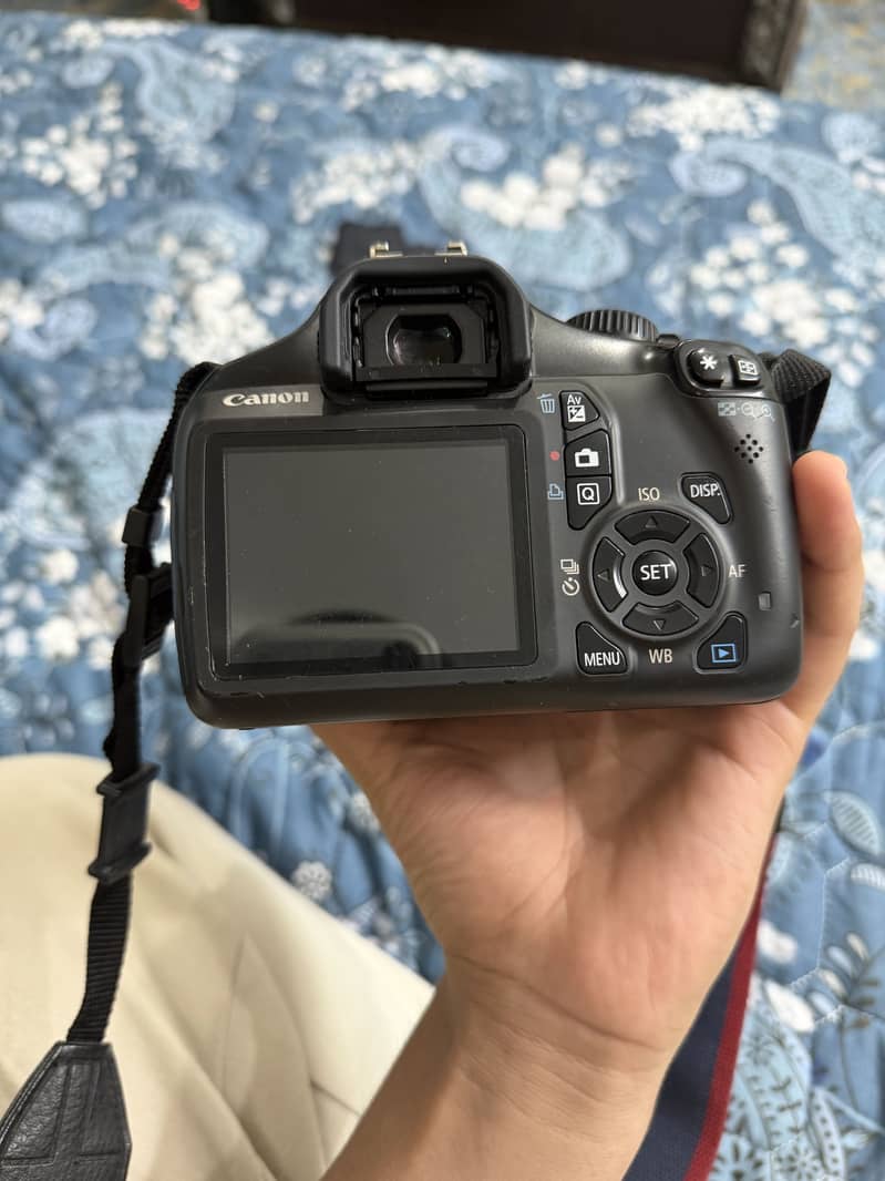 Canon eos 1100d 11