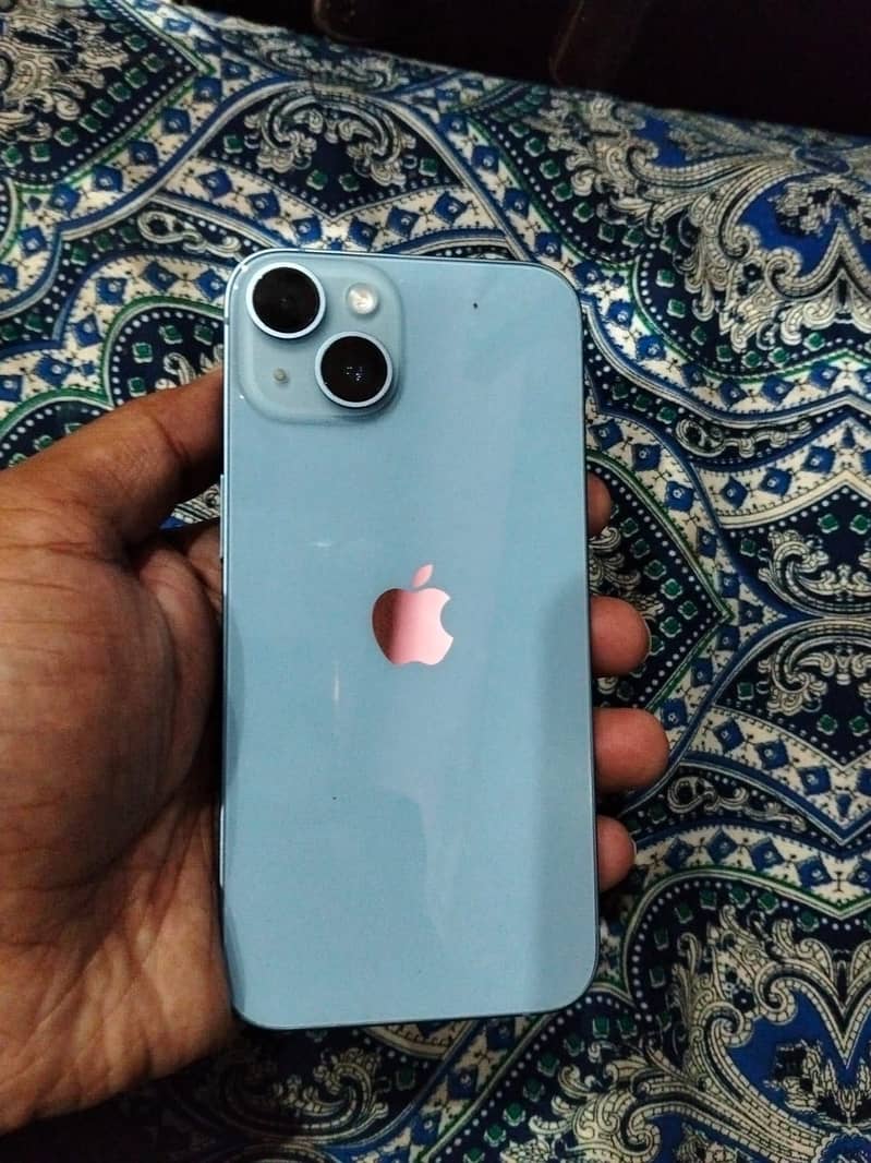 Apple iPhone 14 4