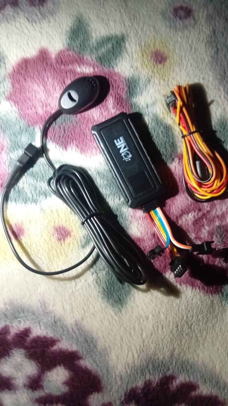CAR TRACKER 0