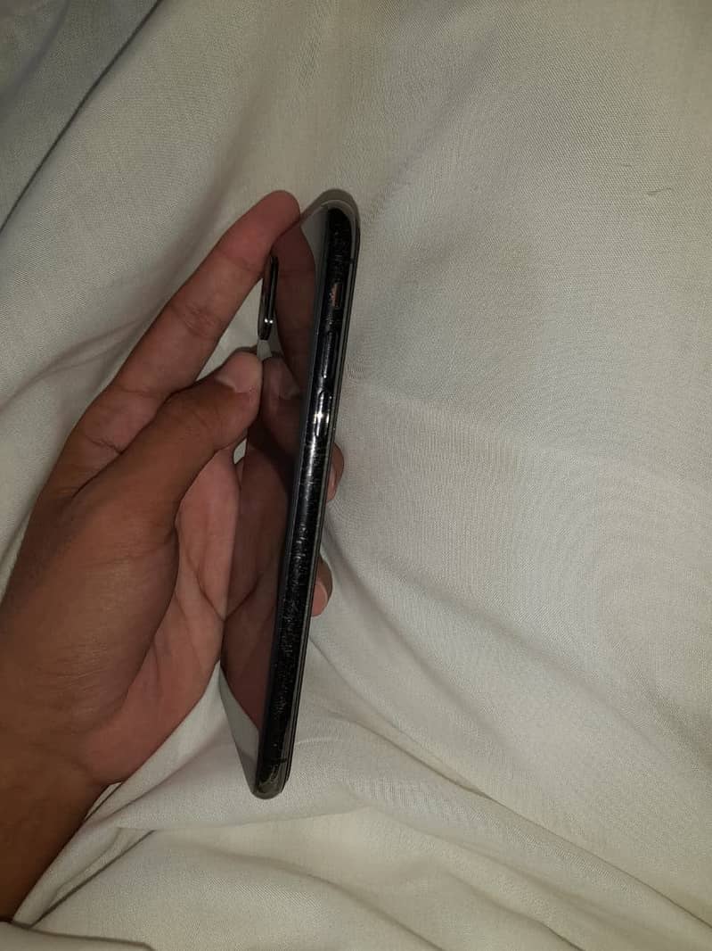 iPhone X 1