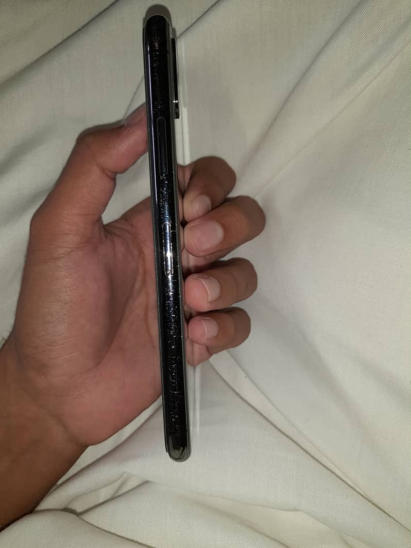 iPhone X 2