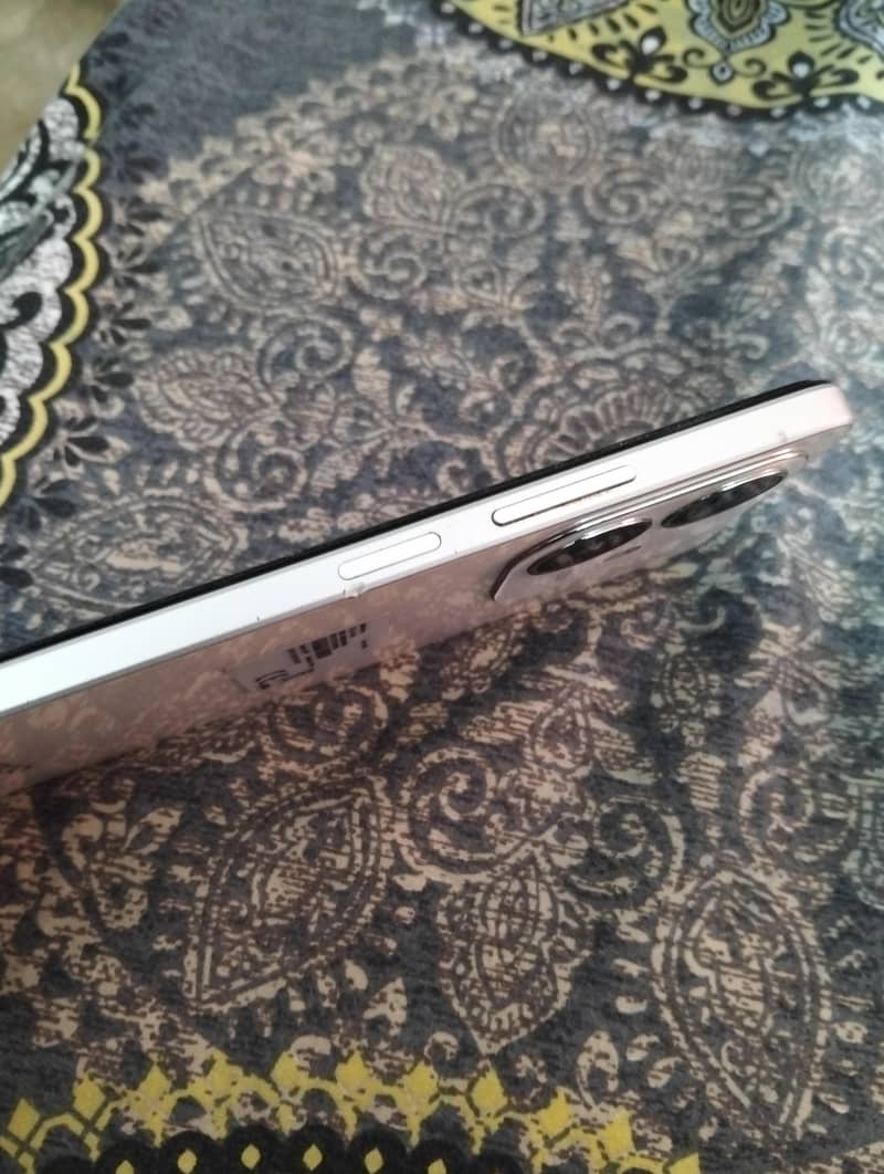 OPPO A3 3