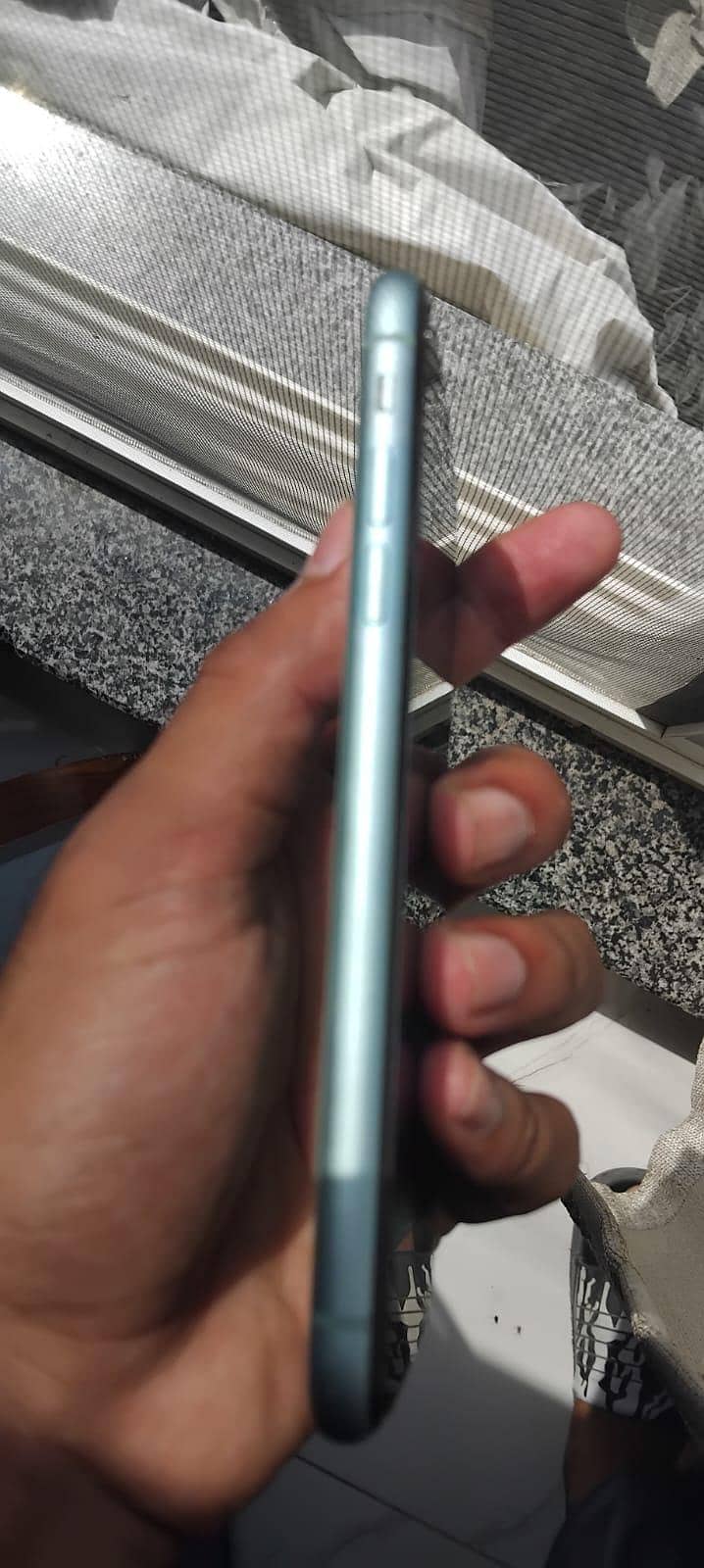 Apple iPhone 11 2