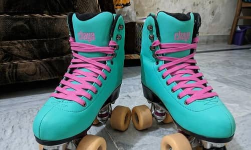 Original CHAYA QUAD roller skates(turquoise & pink)- excellent con