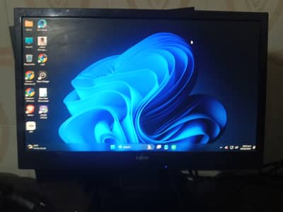 Fujitsu 19" Widescreen LCD Monitor  | 100% OK Condition 