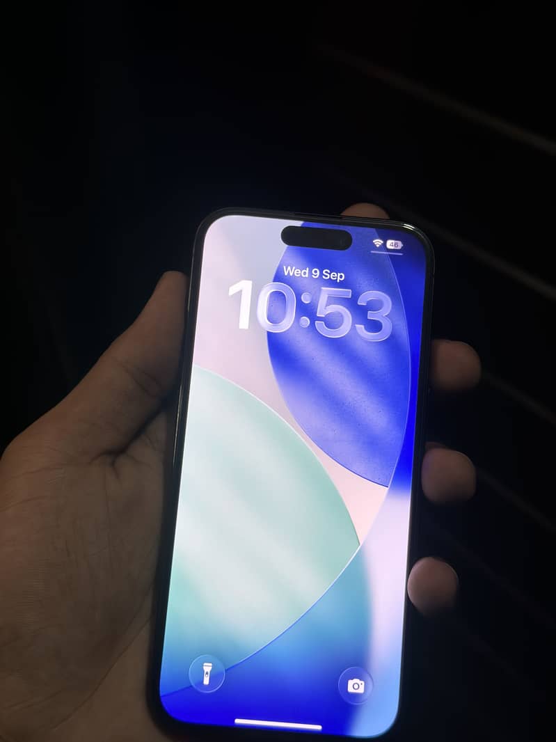 Apple iPhone 15 Pro 4