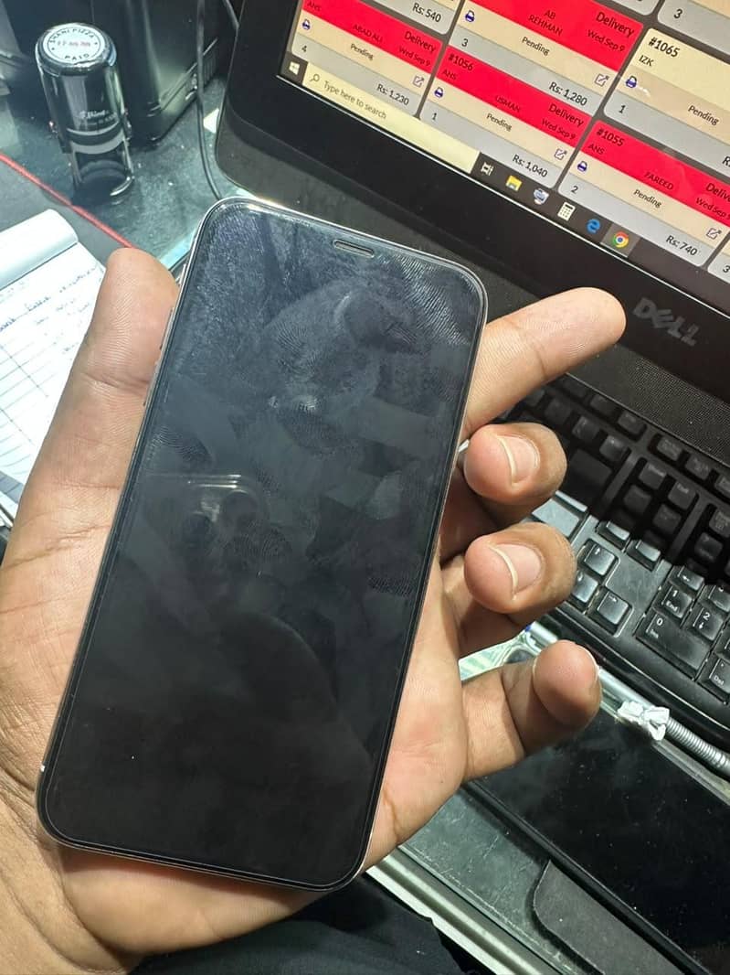Apple iPhone X 1
