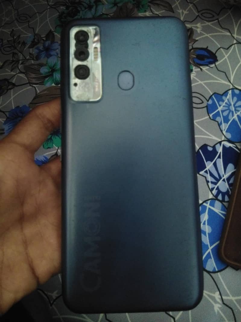 Tecno CAMON 17 2