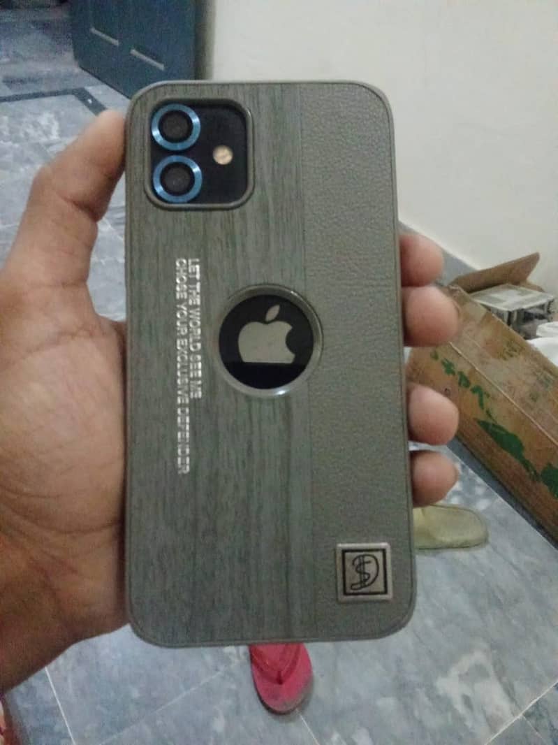Apple iPhone 12 2