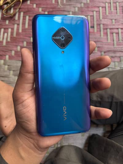 Vivo Y51