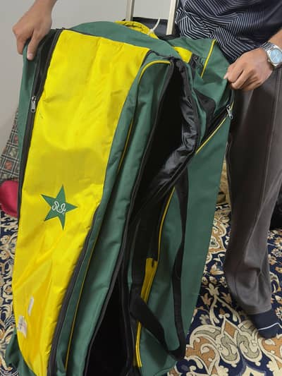 Original Official PCB Shoaib Mallick Kit Bag