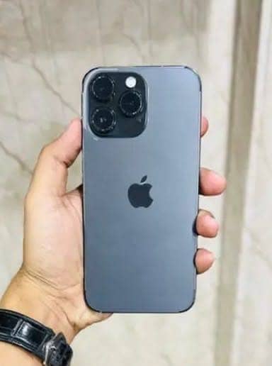 Apple iPhone 14 Pro Max display change