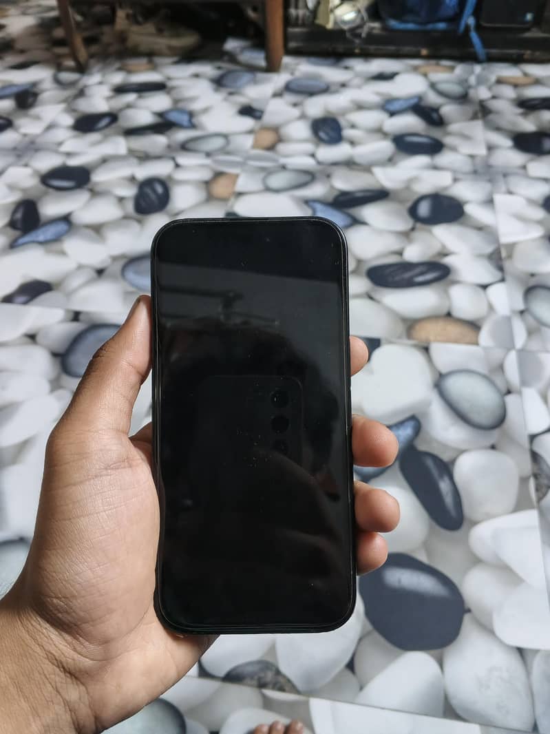 Apple iPhone 15 0