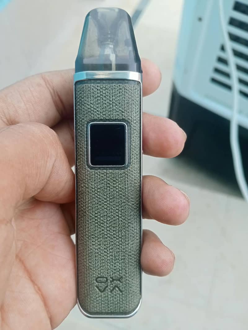 Apple iPhone 11 4