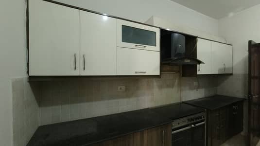 10 Marla 3 Bed Flat With Basement Parking For Sale Askari 11 Lahore