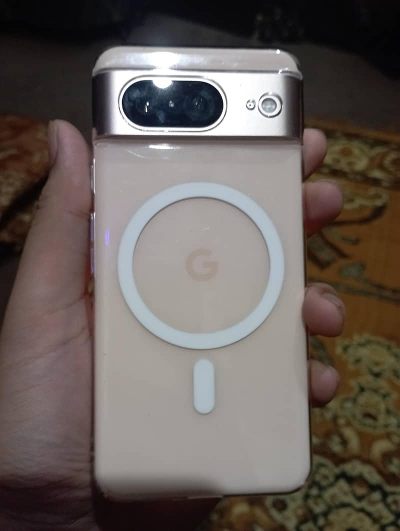 Google Pixel 8 1