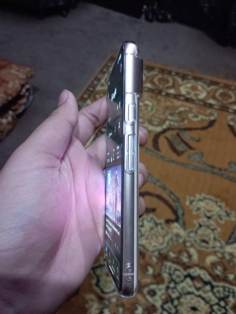 Google Pixel 8 2
