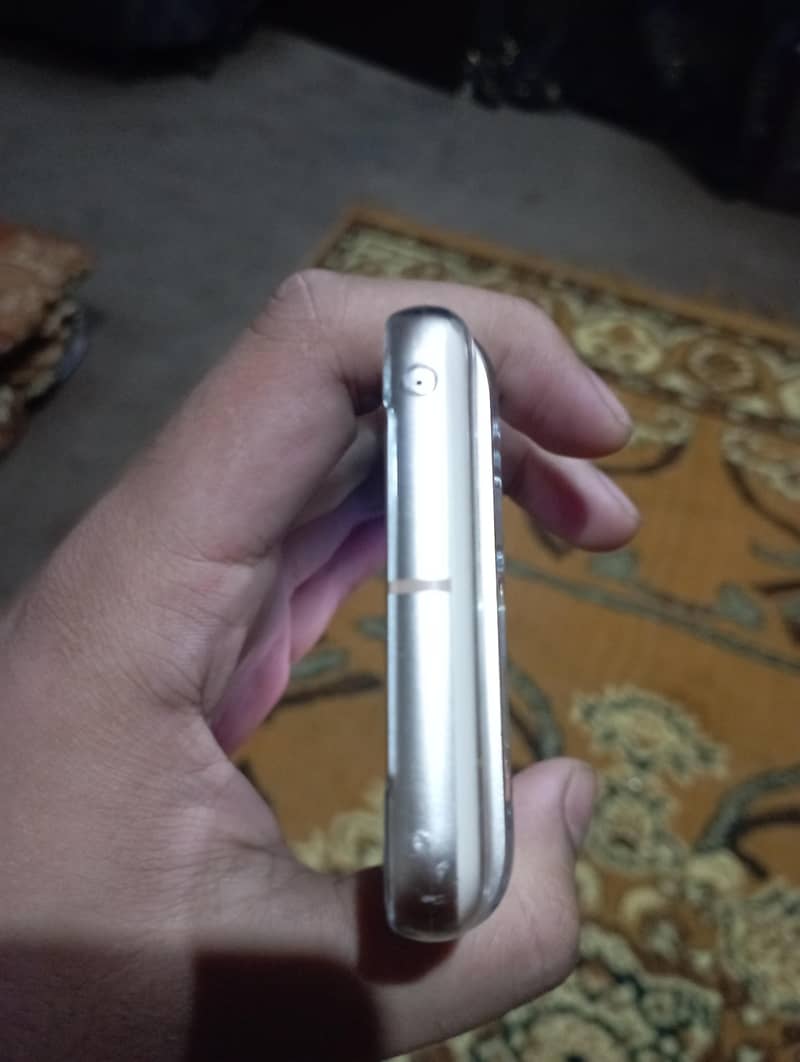 Google Pixel 8 3