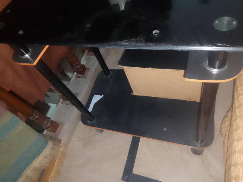 computer table 3