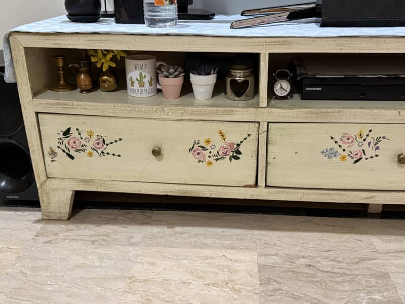 Tv Console table 4