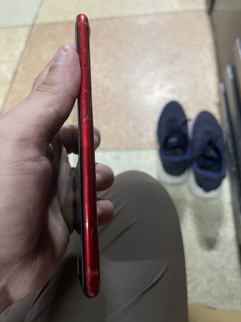 Apple iPhone 8 Plus 0