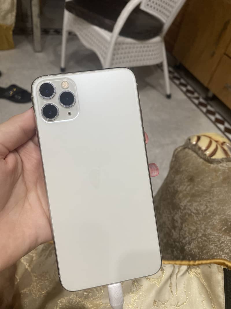IPhone 11 Pro Max 1