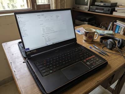 MSI GS65 Stealth 9SG Core i7 / RTX 2080 /240Hz Display  Mint Condition