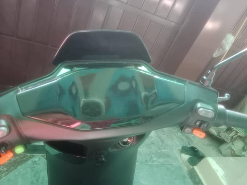 scooty 2